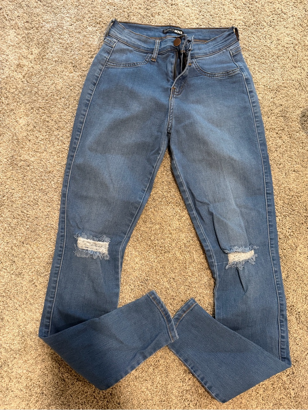 Fashion Nova Women's Skinny Jeans - Medium Blue with Knee Distress